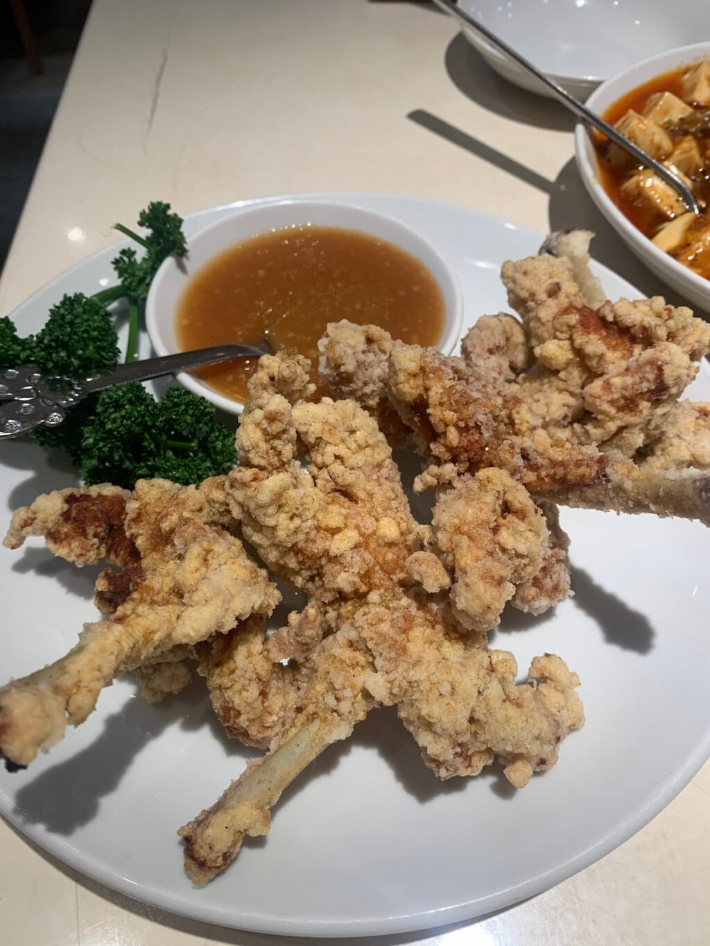 梅みそ付き鶏もも唐揚げ