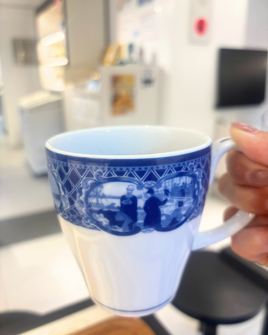 コーヒーカップ