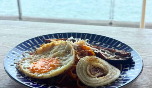 横浜・大さん橋カフェ「blueterminal」で横濱ナポリタン｜横浜港の絶景を楽しむ