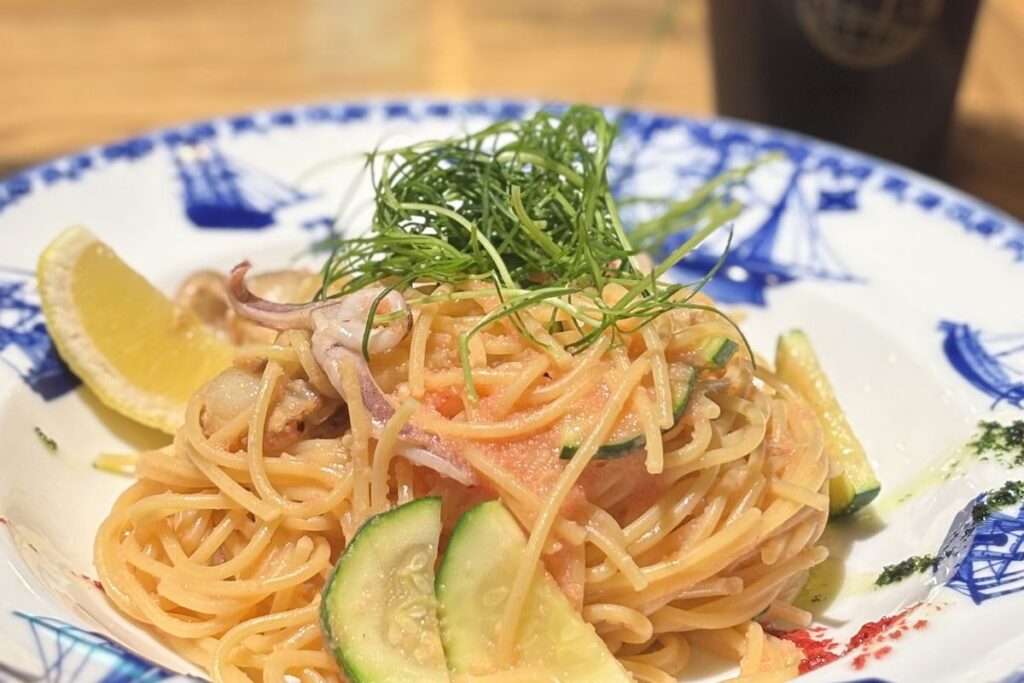 野菜とシーフードのタラコパスタ